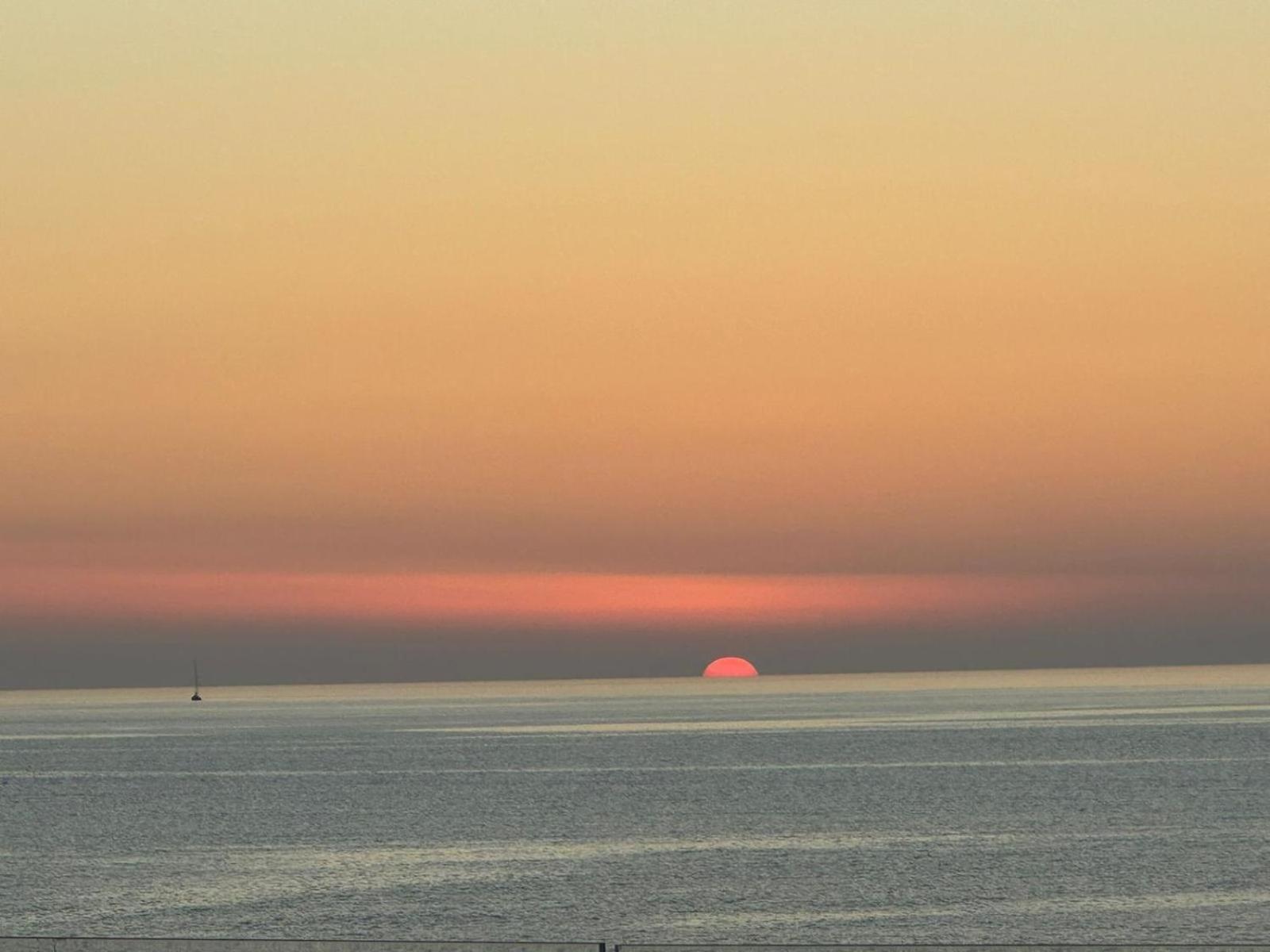 Alba Sul Mare By Caseserio Cefalù Esterno foto